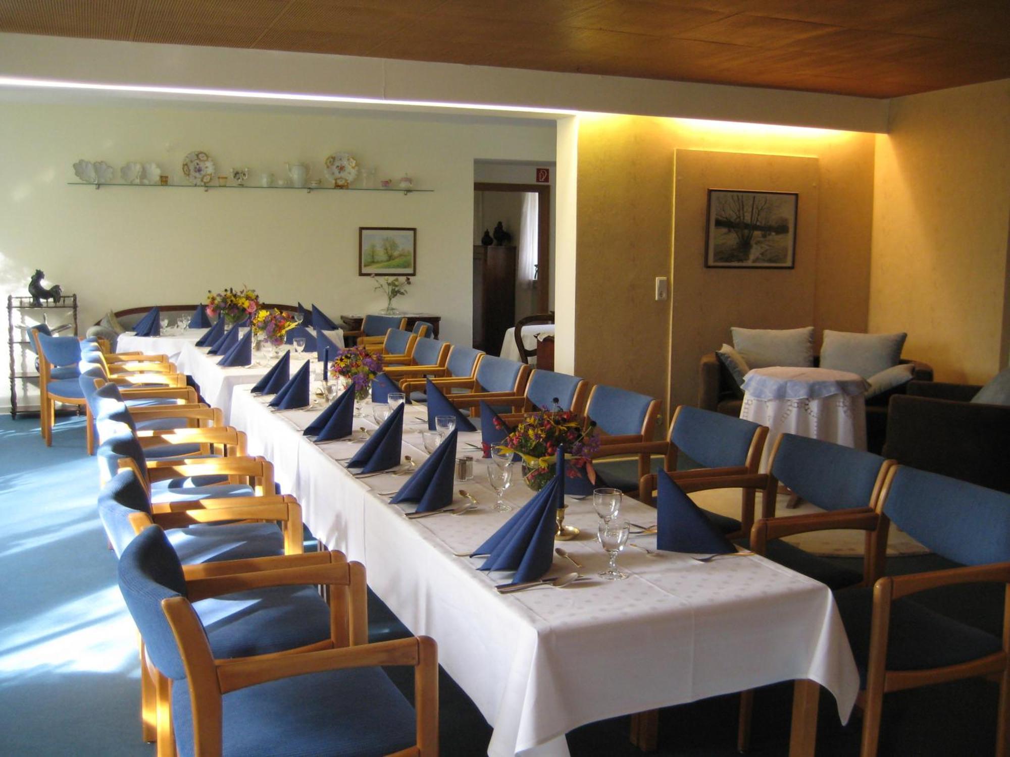 Hotel-Cafe "Schauinsland" Хорн-Бад Майнберг Екстериор снимка