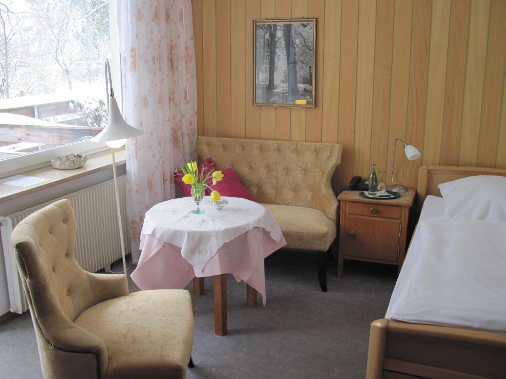 Hotel-Cafe "Schauinsland" Хорн-Бад Майнберг Стая снимка