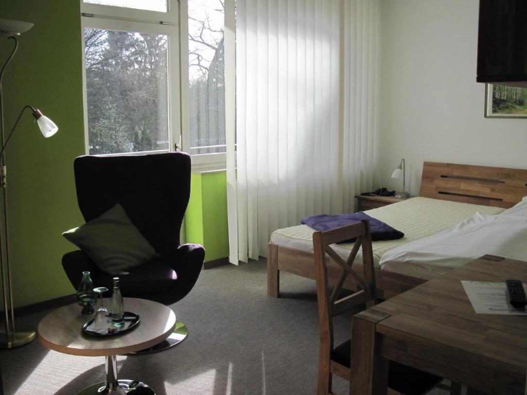 Hotel-Cafe "Schauinsland" Хорн-Бад Майнберг Екстериор снимка