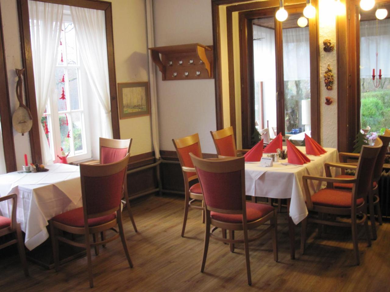 Hotel-Cafe "Schauinsland" Хорн-Бад Майнберг Екстериор снимка